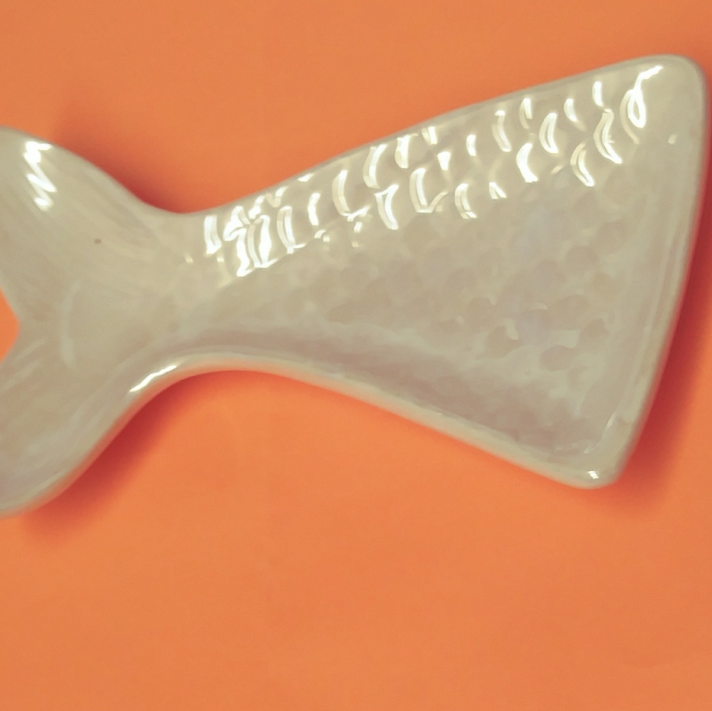 White Mermaid Trinket Tray For Your little Mermaid - Picture 8 of 10